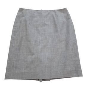 Elegant Gray Women's Skirt Banana Republic Size 4 Cream